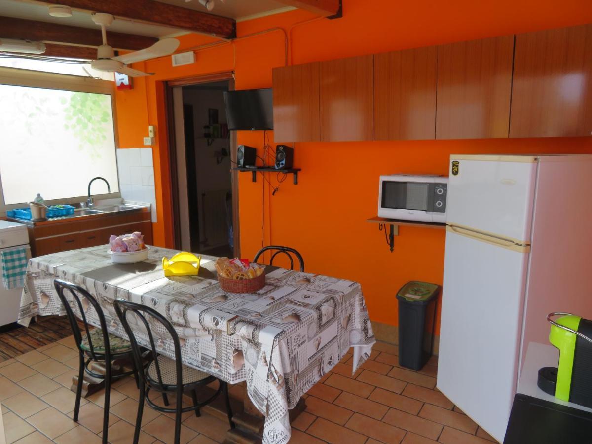 Casa Vacanze Sole & Luna Милацо Екстериор снимка