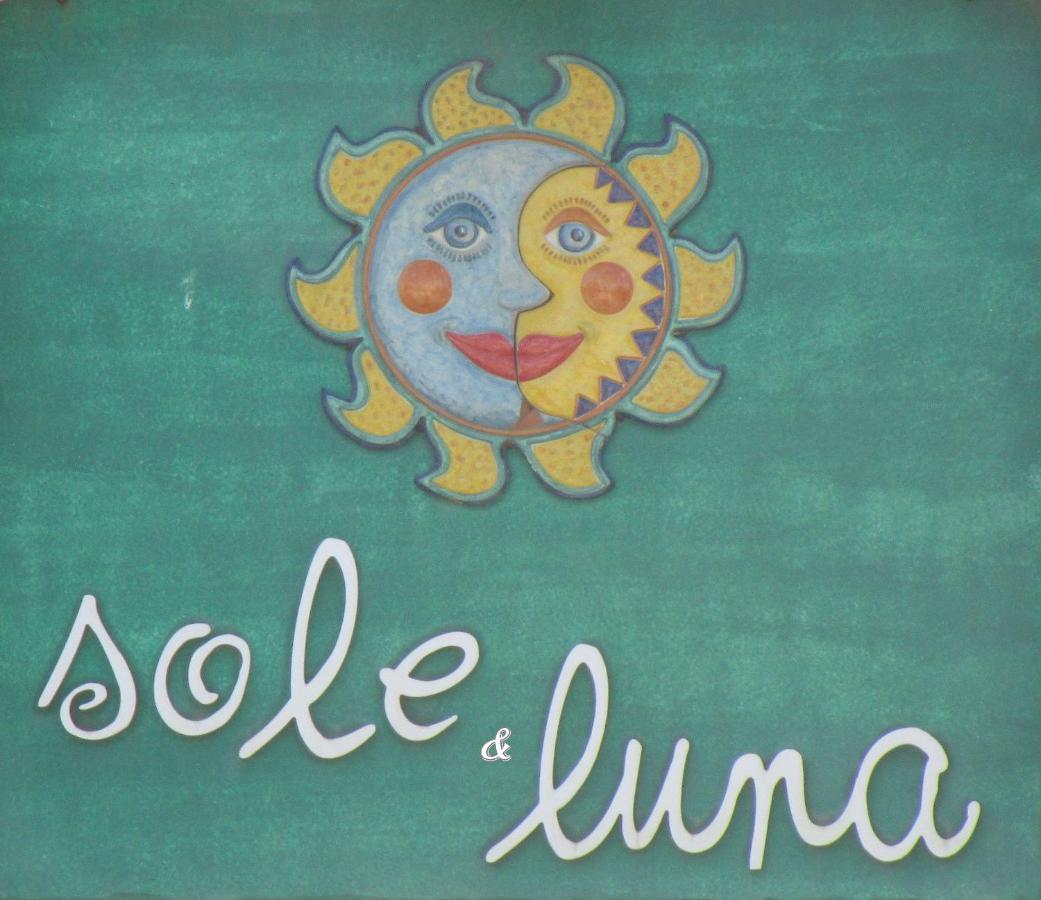 Casa Vacanze Sole & Luna Милацо Екстериор снимка